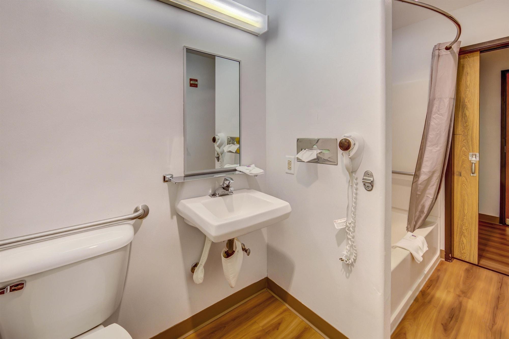 Motel 6-Sutherlin, Or Ngoại thất bức ảnh